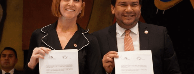 Aquí el vídeo de la firma del Acuerdo de Cooperación interinstitucional entre la Asamblea Nacional del Ecuador y Fundación Comparlante